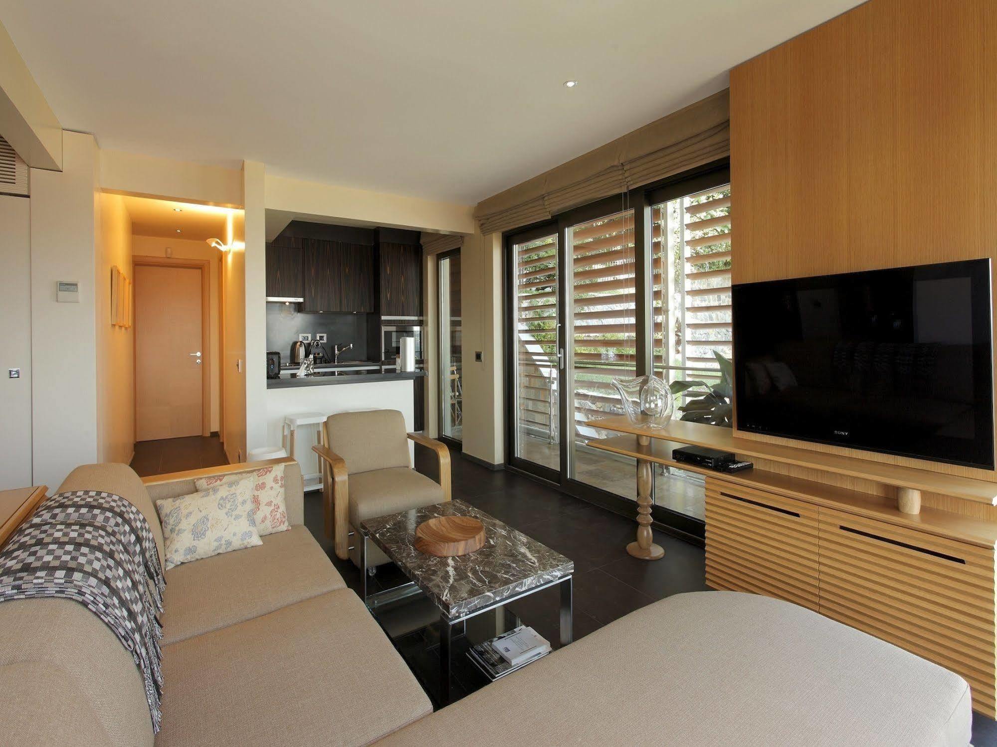 Deris Bosphorus Lodge Apartments Estambul Exterior foto