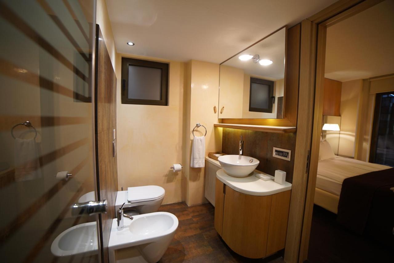 Deris Bosphorus Lodge Apartments Estambul Exterior foto